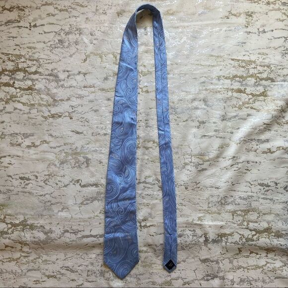 Michael Kors 100% Silk Paisley Tie - Picture 3 of 11